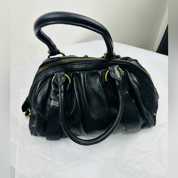 Banana Republic Black Leather Satchel - Picture 2 of 7